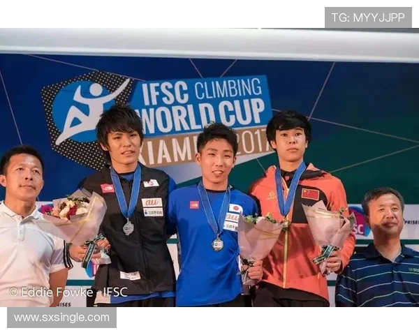 重庆攀岩队的运营体系与攀岩战术的深度融合探讨 重庆攀岩队的运营体系与攀岩战术的深度融合探讨