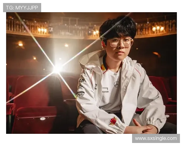 Zeus上单强势登场带领团队重返巅峰展现顶级操作与无敌统治力 Zeus上单强势登场带领团队重返巅峰展现顶级操作与无敌统治力