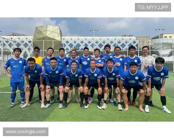 激情燃动绿茵赛场全球体育盛会掀起全民运动热潮