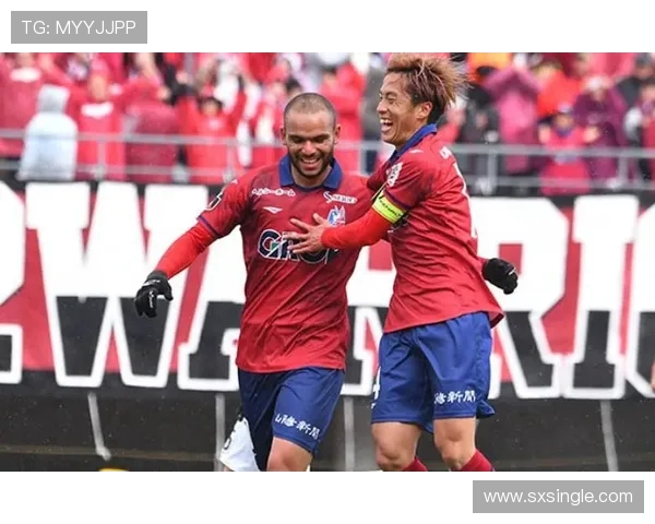 冈山绿雉与东京绿阴的精彩对决揭示了足球战术与团队精神的完美结合