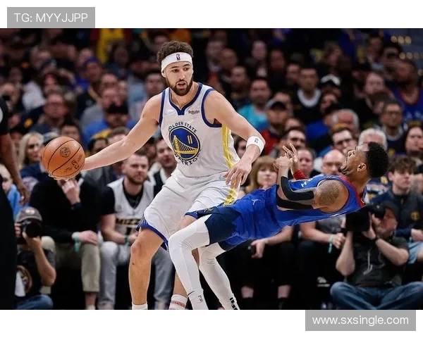 勇士与快船激战正酣NBA直播精彩瞬间回顾与分析